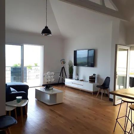 Semesterbostad Maison Et Grande Terrasse Face Saint-Michel-Chef-Chef